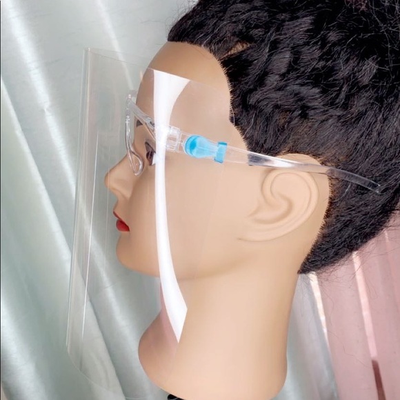 Face masks - Picture 4 of 5